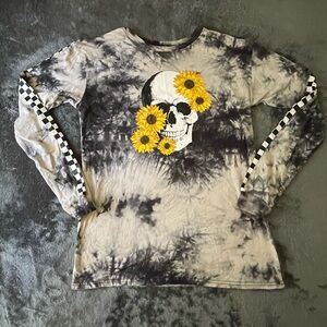 Rue21 | Grey Skull Tie-Dye Long Sleeve